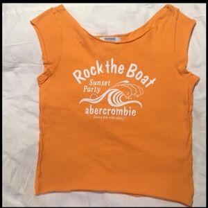Abercrombie & Fitch Women’s Cut Off, Crop Top.  Size XL. Orange.